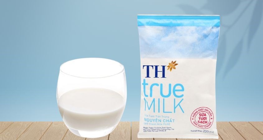 Sữa tươi TH true MILK không đường 220 ml
